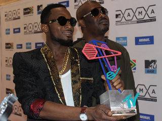 What’s Hot: MTV MAMA: Awkward and best moments